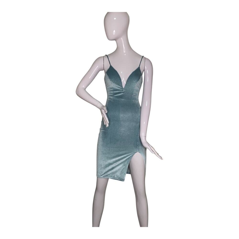 Windsor Plush Velvet V-neck Mini Dress Sleeveless Side Slit Baby Blue Size S